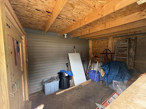 3rd image of 5231 BEACH ROAD