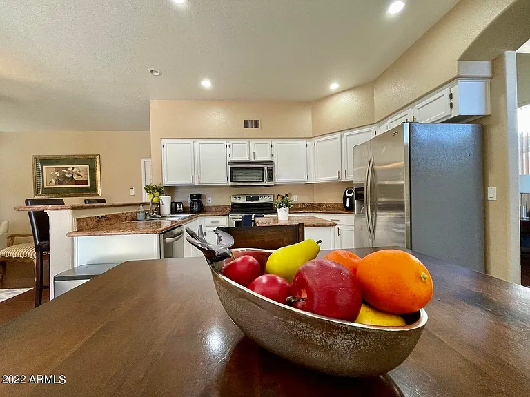 2742 W Ivanhoe St — Photo 11