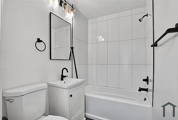 4570 Macarthur Blvd NW #208 — Photo 13