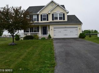 553 Good Dr, Martinsburg, WV 25405