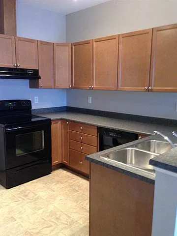 8640 - 103 Avenue Unit 103A — Photo 3