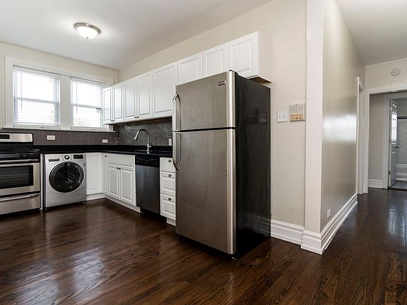 4th image of 3815-23 N Greenview Ave #19.5-E30