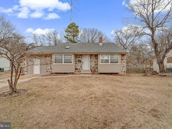 2405 N Cuthbert Dr, Lindenwold, NJ 08021