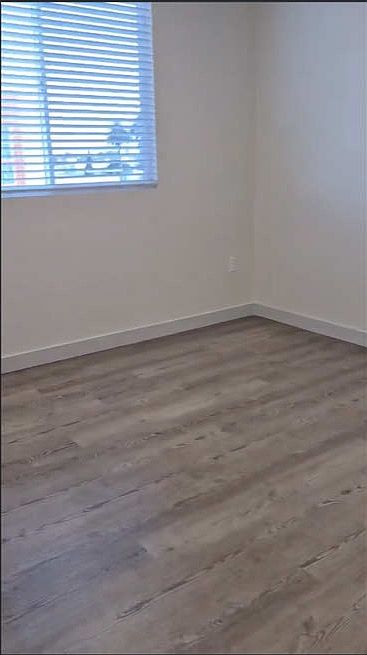 1st image of 6515 S Crenshaw Blvd #307
