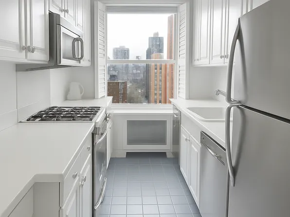 215 East 79th Street image 8 of 11