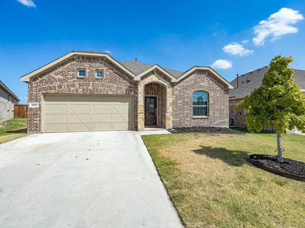 5252 Mountain Top Trl, Fort Worth, TX 76123