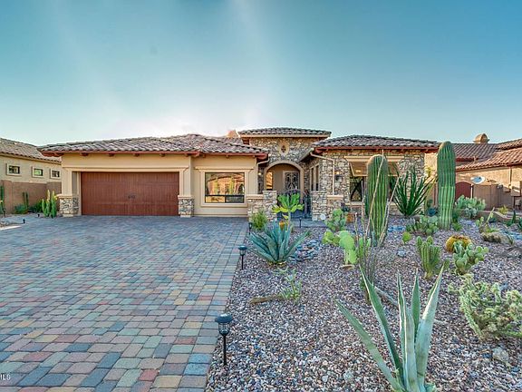 2nd image of 4056 N Mirada Cir