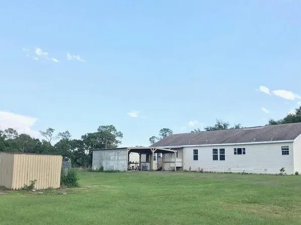 5956 NW Pine Hurst Dr, Arcadia, FL 34266