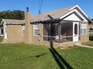315 N Trowell Ave, Umatilla, FL 32784