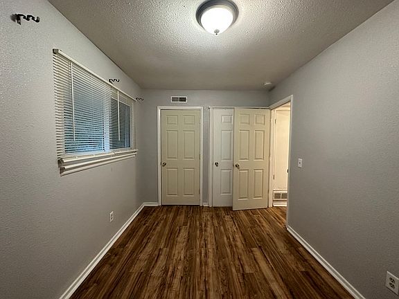 4th image of 525 N Arlington St #B6