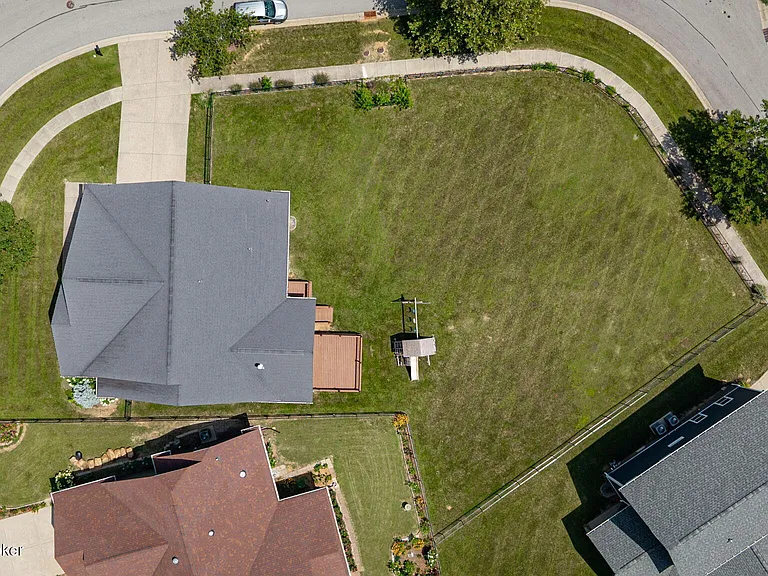 825 Artisan Pkwy — Photo 87