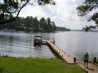 2059 White Oak Rd, Camden, SC 29020