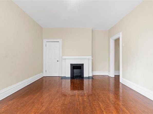 1005 Sheffield St, Pittsburgh, PA 15233