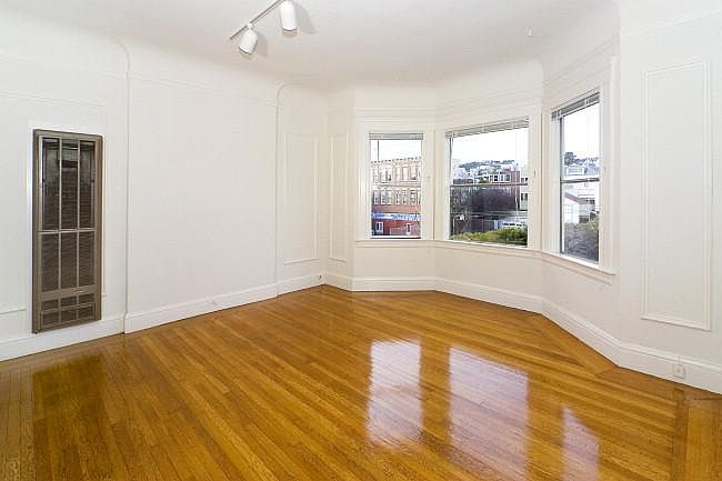 1st image of 155 Fair Oaks St