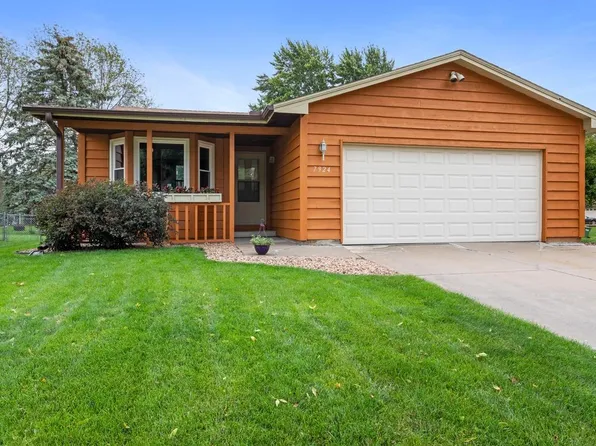 7924 Camden Ave N, Brooklyn Park, MN 55444