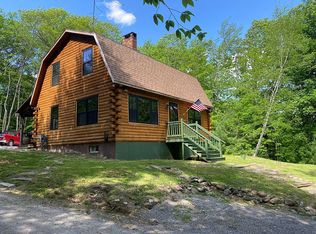 301 N Hidden Lake Rd, Stoddard, NH 03464