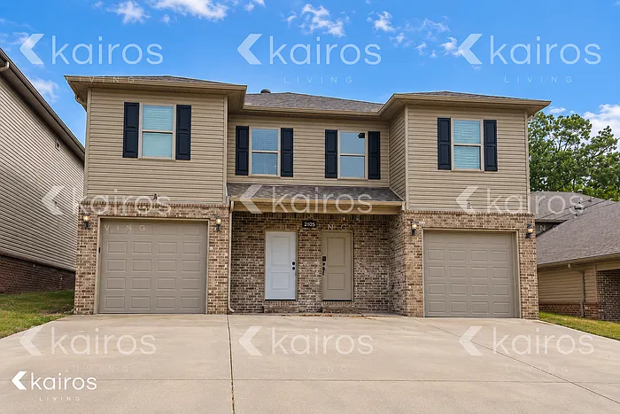 3 bed, 2.5 bath, 1545 sqft, $1,545 — Photo 1