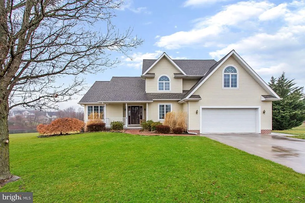 8 Andrew Ct photo 1