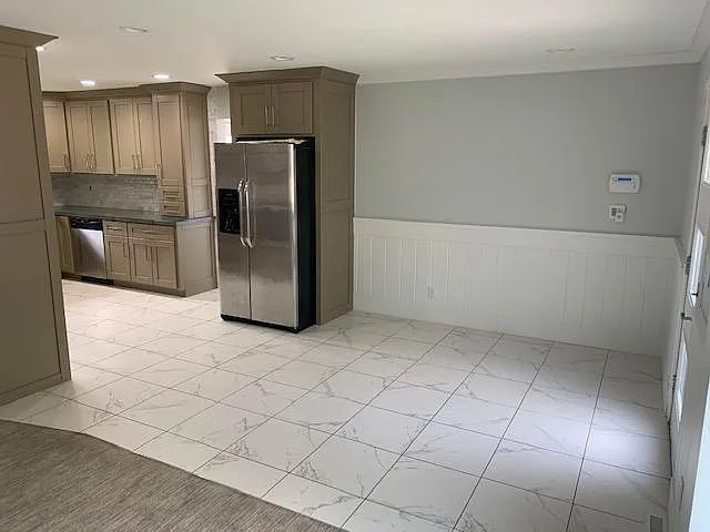 Main level entry and eating area