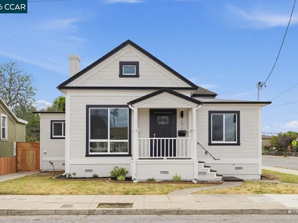 202 Harvest St, Salinas, CA 93901