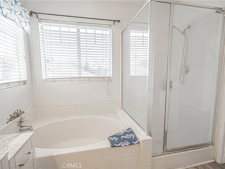 25535 Chisom Ln — Photo 30
