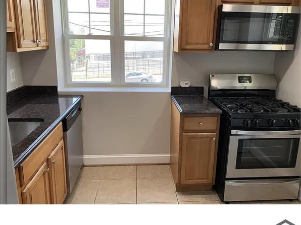 3878 9th St SE, Washington, DC 20032