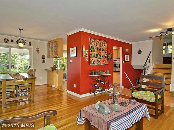 5th image of 14122 London Ln