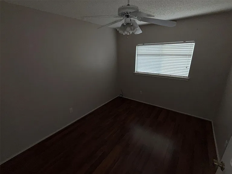 1704 Matagorda Dr — Photo 12
