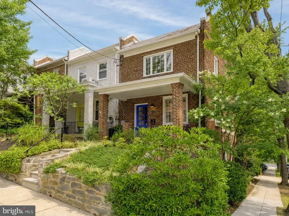 2117 Observatory Pl NW, Washington, DC 20007
