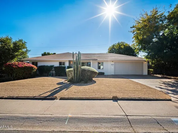 8221 E EDGEMONT Avenue, Scottsdale, AZ 85257