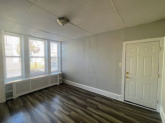 5th image of 1242 W Allegheny Ave #1R