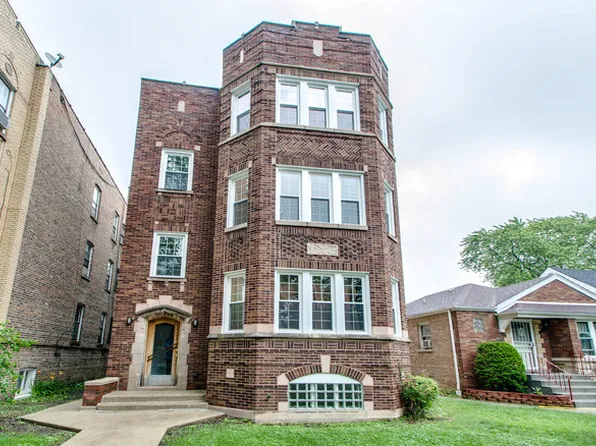 7925 S Trumbull Ave, Chicago, IL 60652