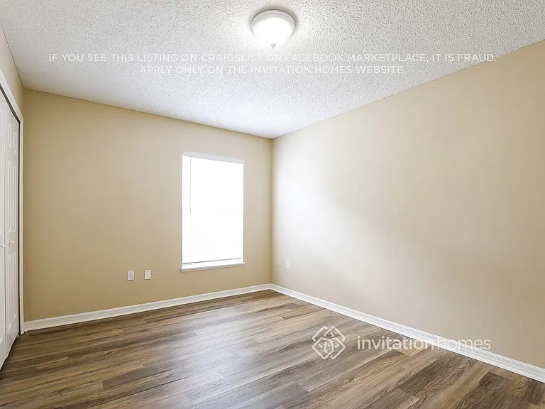 3277 Bellingham Dr — Photo 13