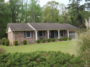 91 Pinecroft Dr, Whiteville, NC 28472
