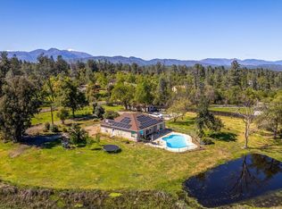 6685 Dixieland Ln, Anderson, CA 96007
