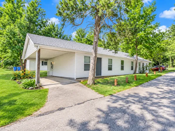 1620 Gallaher Ave, Saint Charles, MO
