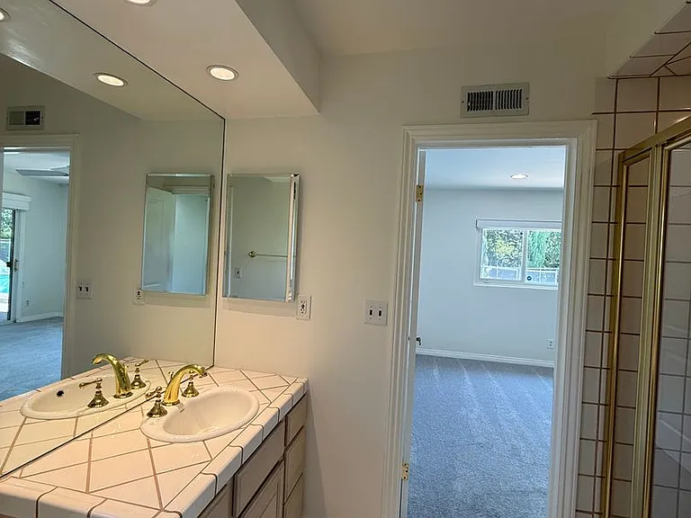 18836 La Amistad Pl — Photo 33