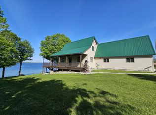 N9941 Donner Dr, Germfask, MI 49836