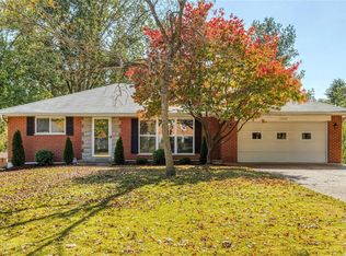 10608 Knollside Cir, Saint Louis, MO