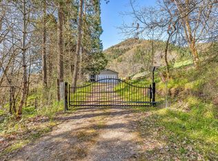 2677 Humbug Ck Rd, Jacksonville, OR 97530