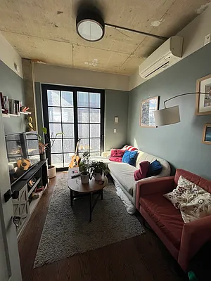Rented by MySpaceNYC | media 84