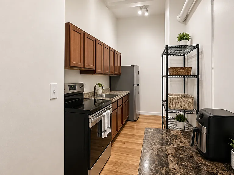 139 Washington St #206 — Photo 3