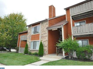 2104B Greenwood Ct #20, Mount Laurel, NJ 08054