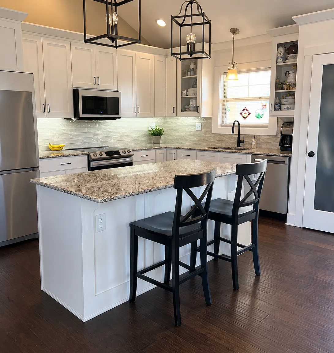 3 bed, 1817 sqft, $2,950 — Photo 4