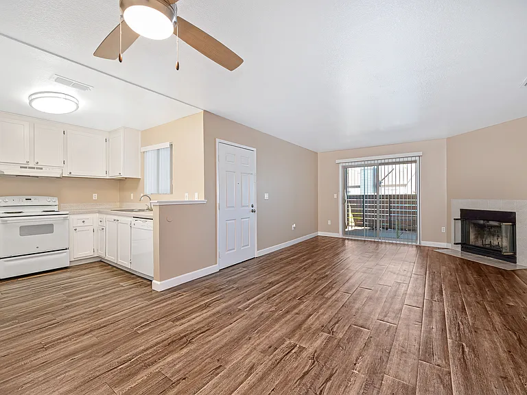 Wind Chase Apartment Homes — Photo 3