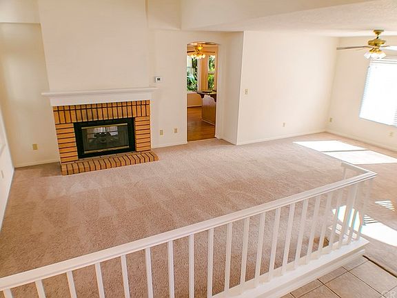 3rd image of 15623 Lucille Ct