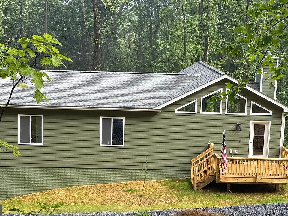 1st image of 4421 Blue Mountain