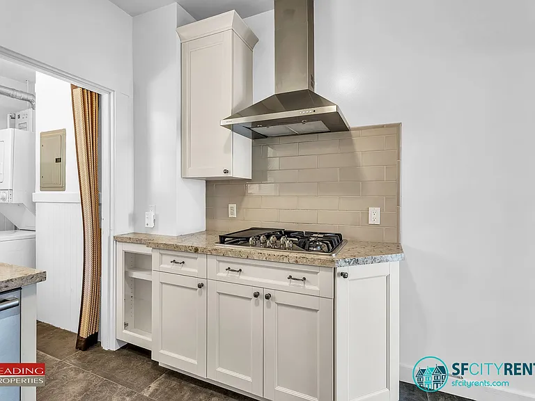 1185 Dolores St #2 — Photo 15