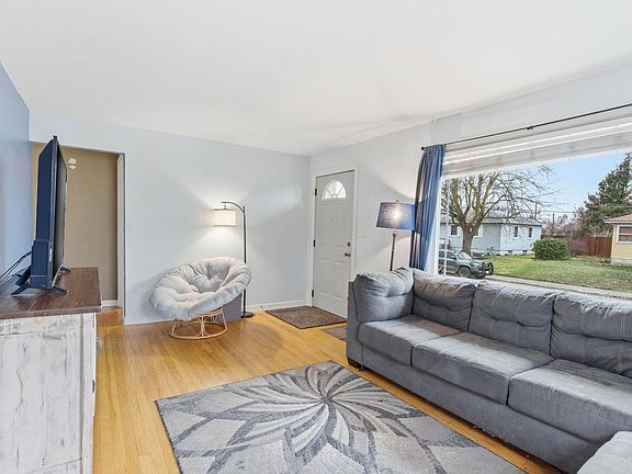 4th image of this home