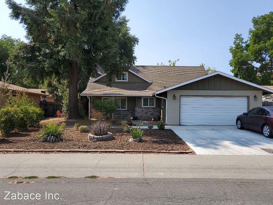 1st image of 2828 Danube Ave